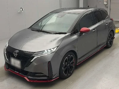 NISSAN AURA