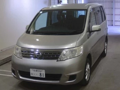NISSAN SERENA