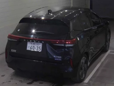 NISSAN AURA