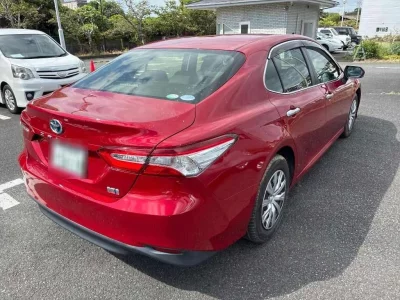 TOYOTA CAMRY
