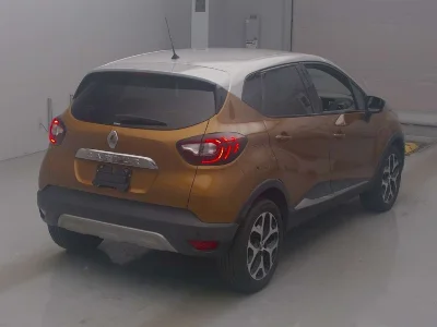 RENAULT CAPTUR