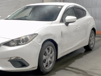 MAZDA AXELA