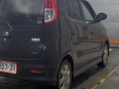 SUZUKI MRWAGON