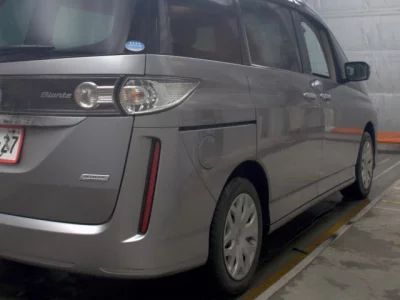 MAZDA BIANTE