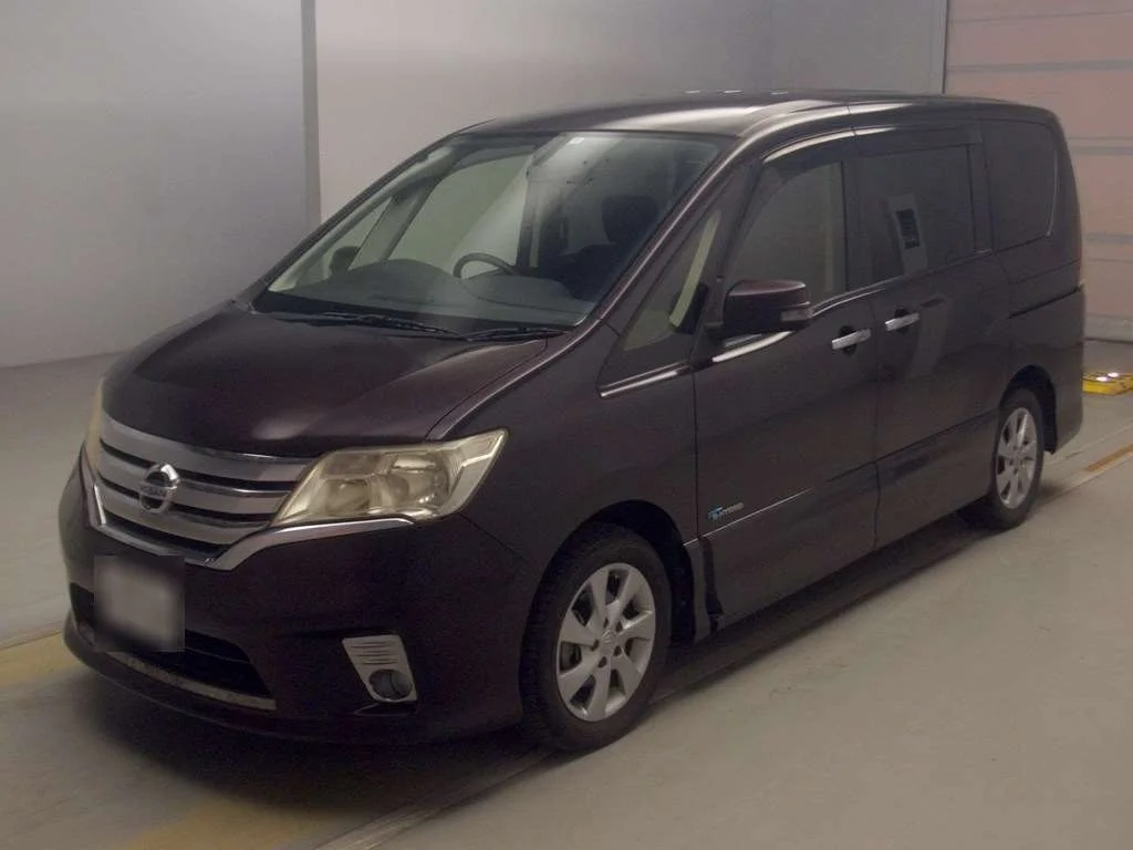 Nissan Serena 2012
