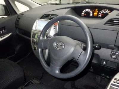 TOYOTA RACTIS
