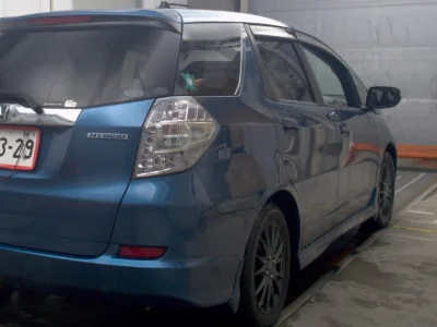 HONDA FIT SHUTTLE