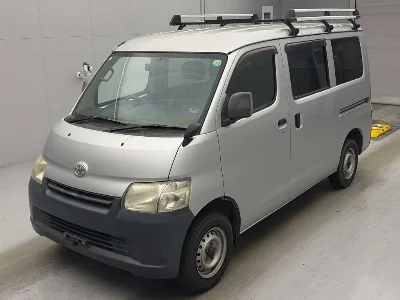 TOYOTA TOWN ACE VAN