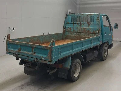 TOYOTA DYNA