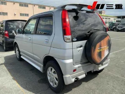 DAIHATSU TERIOS KID