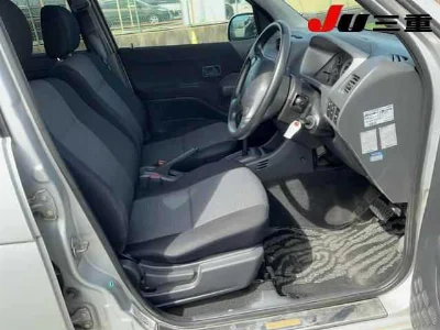 DAIHATSU TERIOS KID