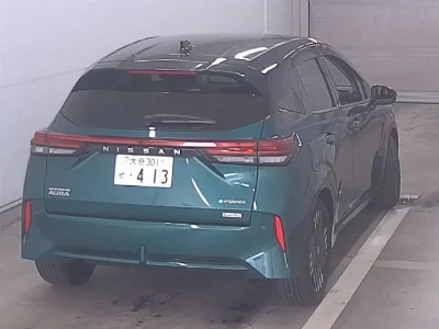 NISSAN AURA
