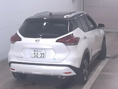 NISSAN KICKS