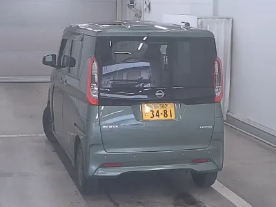 NISSAN ROOX