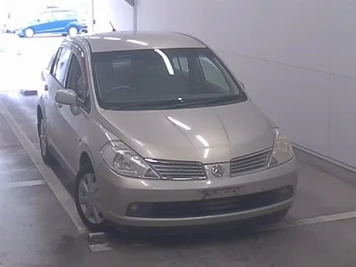 NISSAN TIIDA LATIO