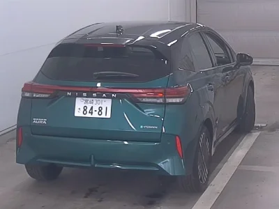 NISSAN AURA
