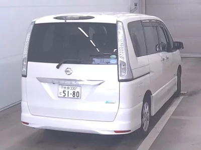 NISSAN SERENA