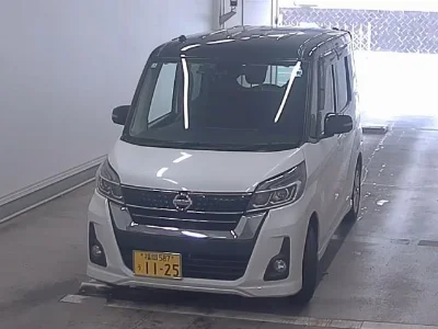 NISSAN DAYZ ROOX