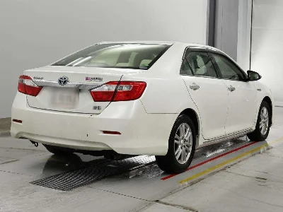 TOYOTA CAMRY