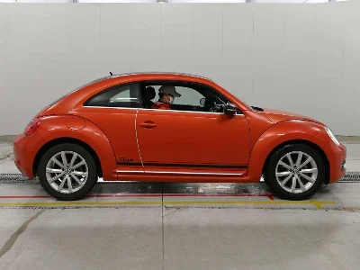 VOLKSWAGEN THE BEETLE