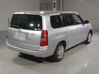 TOYOTA SUCCEED