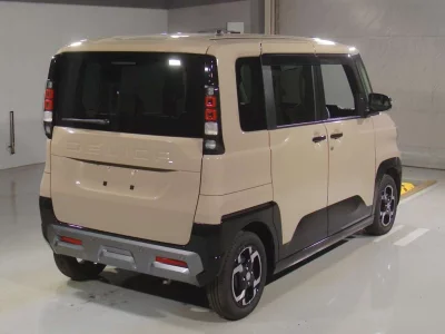 Mitsubishi Delica Mini