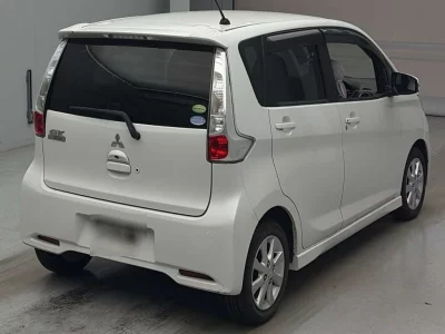 MITSUBISHI EK CUSTOM
