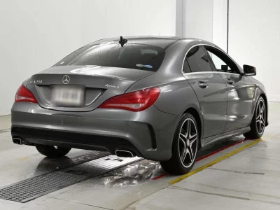MERCEDES BENZ CLA