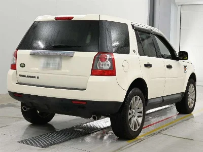 Land Rover FREELANDER 2
