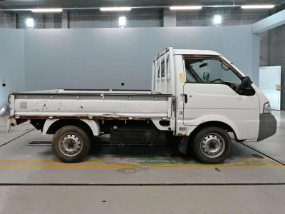 NISSAN VANETTE TRUCK