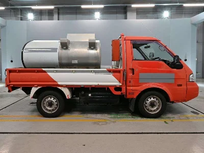 MITSUBISHI DELICA TRUCK