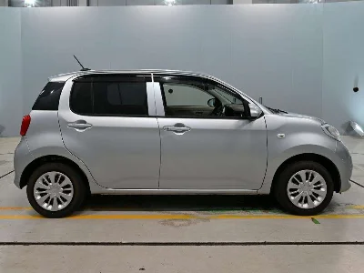 DAIHATSU BOON