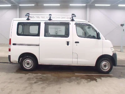 TOYOTA TOWN ACE VAN