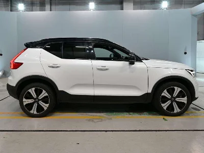 VOLVO XC40 RECHARGE