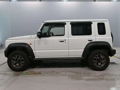SUZUKI JIMNY NOMADE