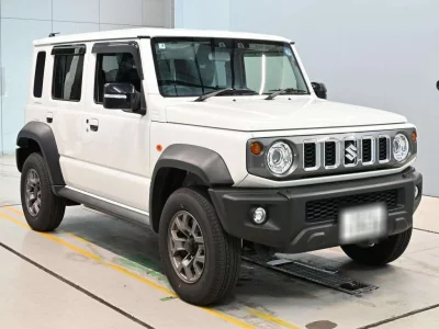 SUZUKI JIMNY NOMADE