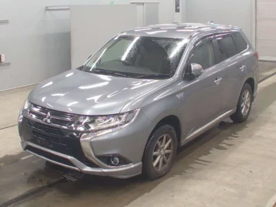 MITSUBISHI OUTLANDER PHEV