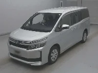 Цена авто Toyota Voxy с аукционов Японии, номер кузова ZRR85G, пробег 248 000, оценка 2