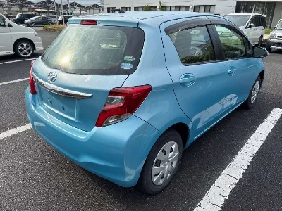 TOYOTA VITZ