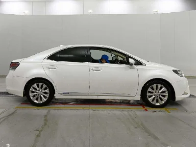 LEXUS HS