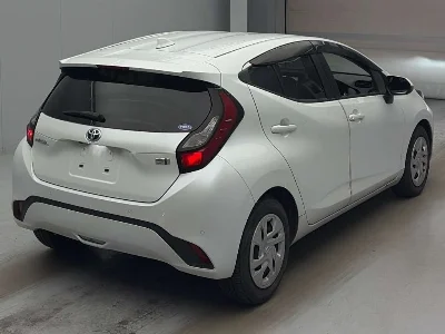 Статистика аукционов Toyota Aqua