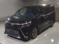 Цена авто Toyota Voxy с аукционов Японии, номер кузова ZRR80W, пробег 120 000, оценка 8