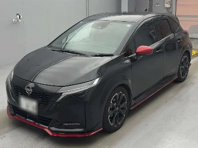 NISSAN AURA