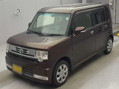 TOYOTA PIXIS SPACE