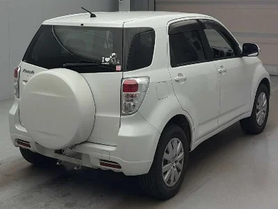 TOYOTA RUSH