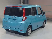 Цена авто Toyota Roomy с аукционов Японии, номер кузова M900A, пробег 68 000, оценка 3