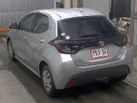 Цена авто Toyota Yaris с аукционов Японии, номер кузова KSP210, пробег 124 000, оценка 8