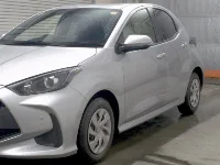 Цена авто Toyota Yaris с аукционов Японии, номер кузова KSP210, пробег 124 000, оценка 8