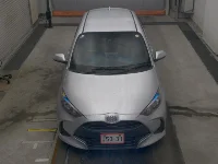 Цена авто Toyota Yaris с аукционов Японии, номер кузова KSP210, пробег 124 000, оценка 8