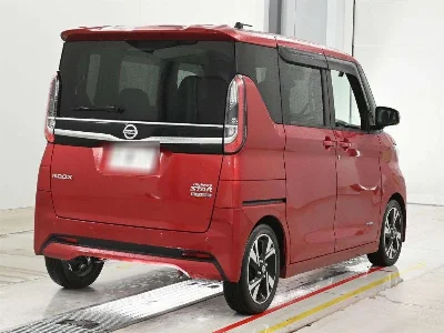 NISSAN ROOX